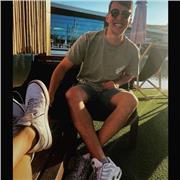 Experto en otro ámbito laboral con experiencia en inglés y con personas con ganas de enseñar y probar cosas nuevas